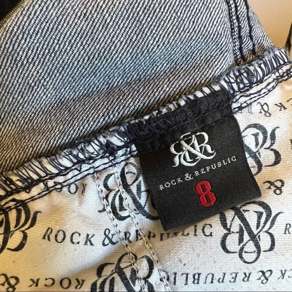 Rock & Republic star jean shorts - Picture 5 of 6